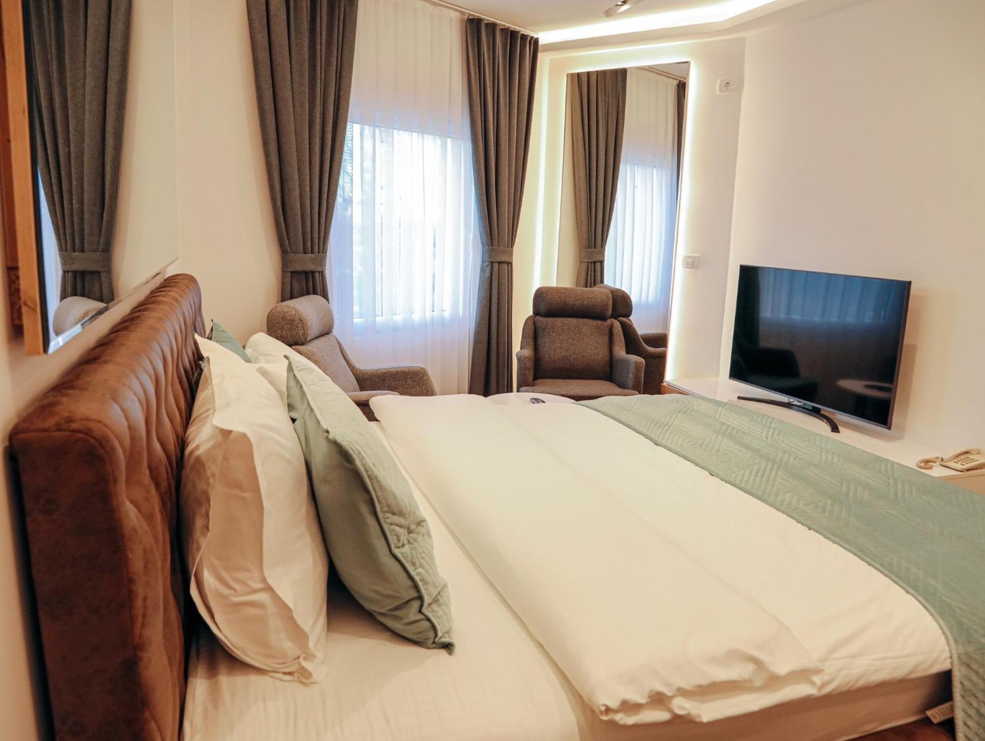 Hotel Europa 92 Ferizaj Ngoại thất bức ảnh