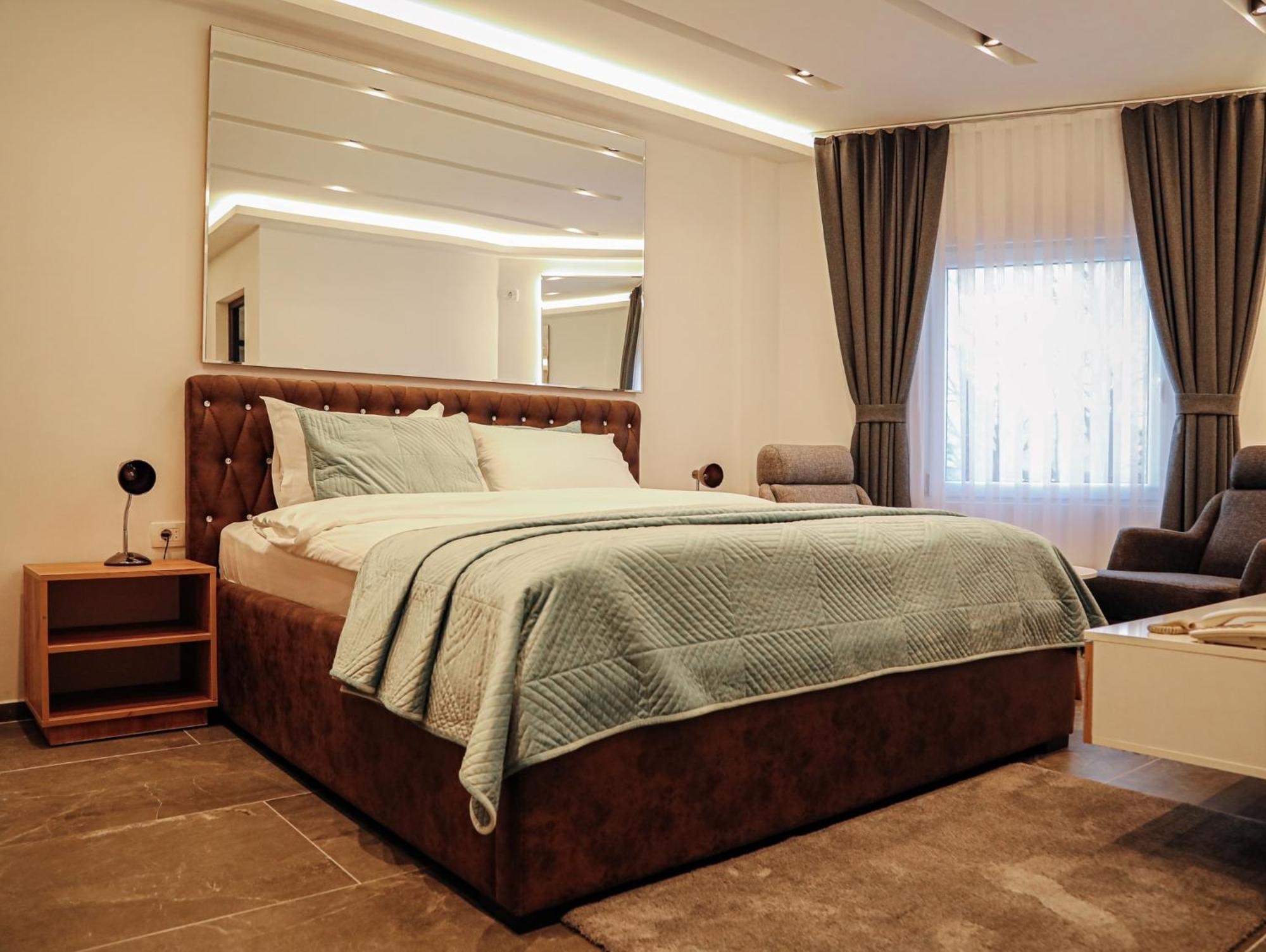 Hotel Europa 92 Ferizaj Ngoại thất bức ảnh