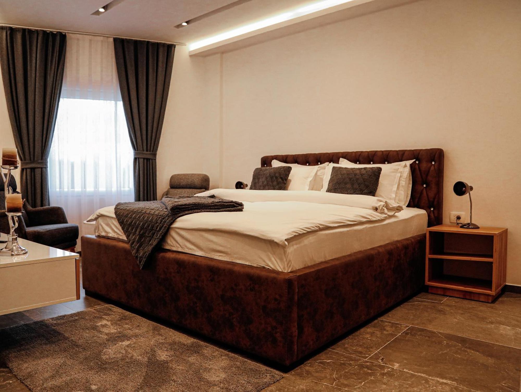 Hotel Europa 92 Ferizaj Ngoại thất bức ảnh